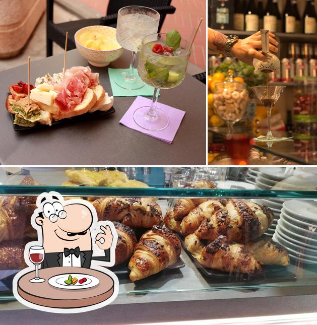 Cibo al Fuori dal Comune lounge bar