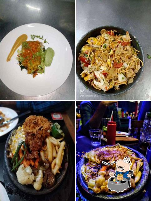 Food at Pop Tate's Sakinaka