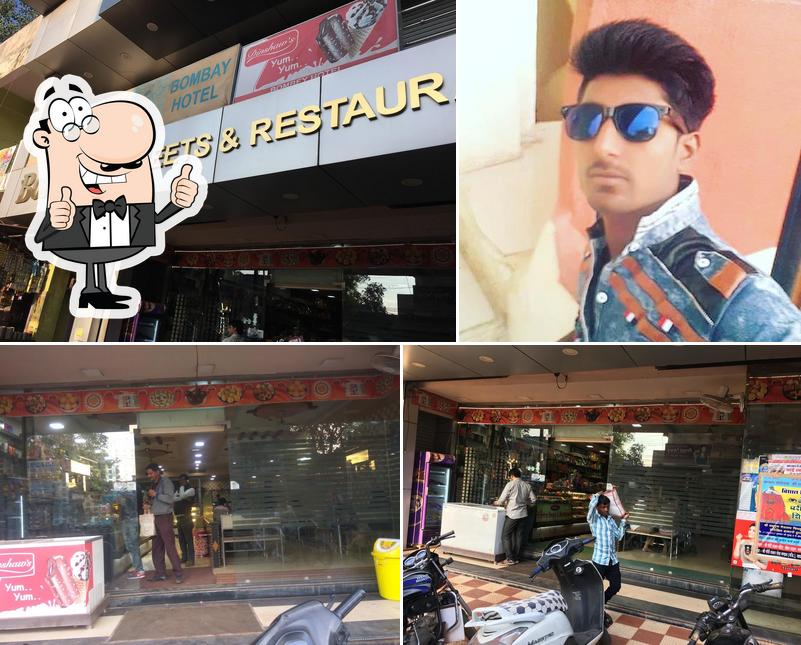 BOMBAY, Sweets & Restaurant
