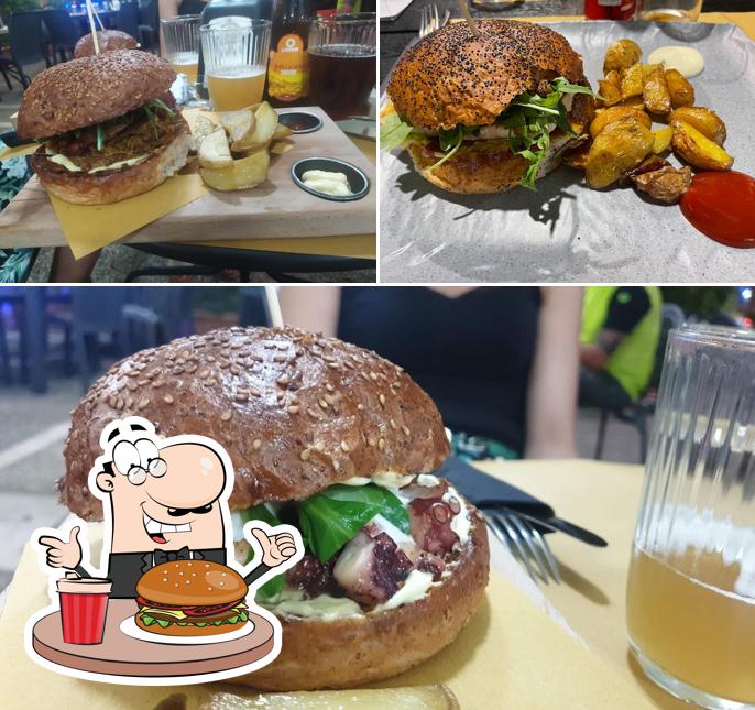 Concediti un bell'hamburger a La Torroneria Murdolo