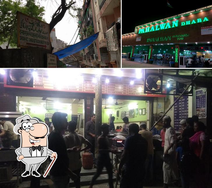 Check out how Pahalwan Dhaba looks outside
