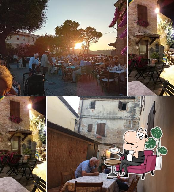 Gli interni di Pizzeria da Marcella