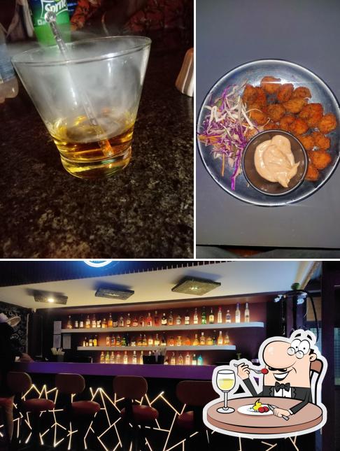 Food at Darwin's Resto Pub