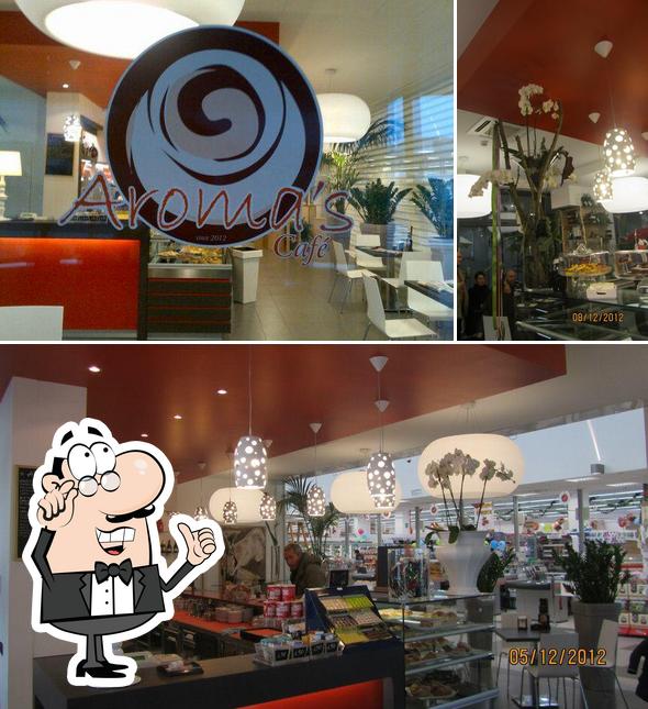 Gli interni di Aromas caffè