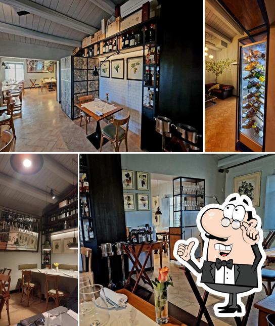 Siediti a un tavolo di aldìVino Ristorante
