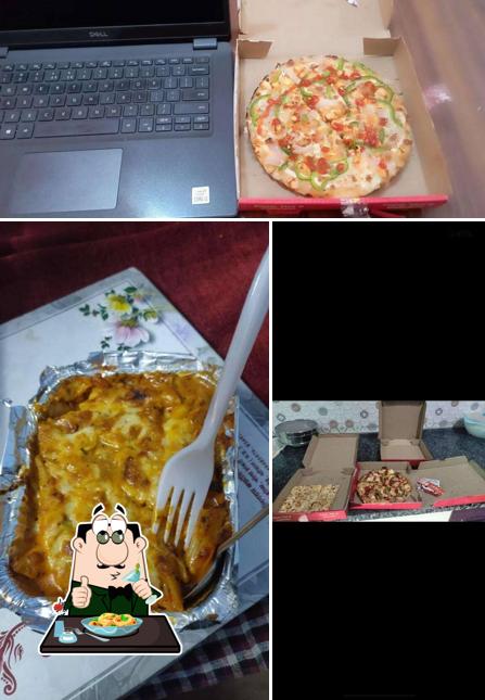 Macaroni and cheese at The Pizza Box Mahoba