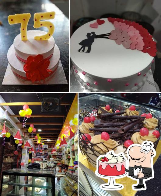 Red velvet cake at Yash Cake & Bakery Shop