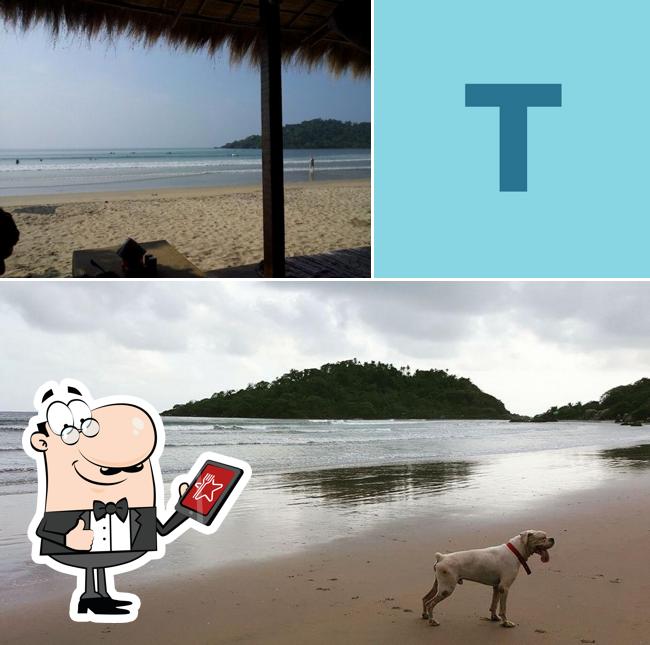 Banyan Tree Restaurant