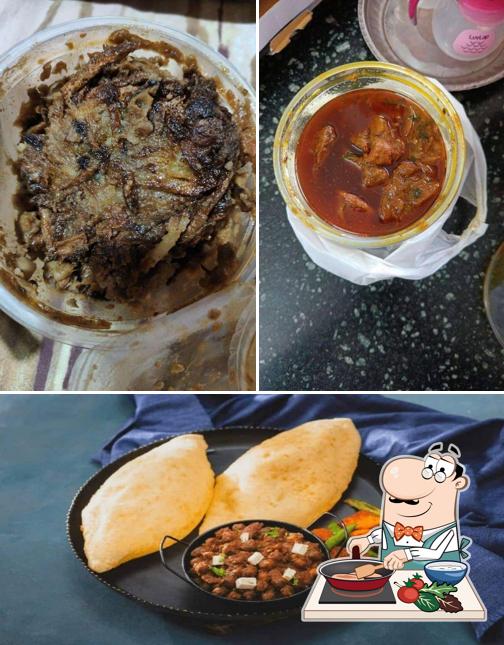 Chicken curry at Kasturi & Nikka Halwai