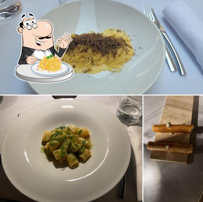 Spaghetti alla carbonara al Aroma Ristorante