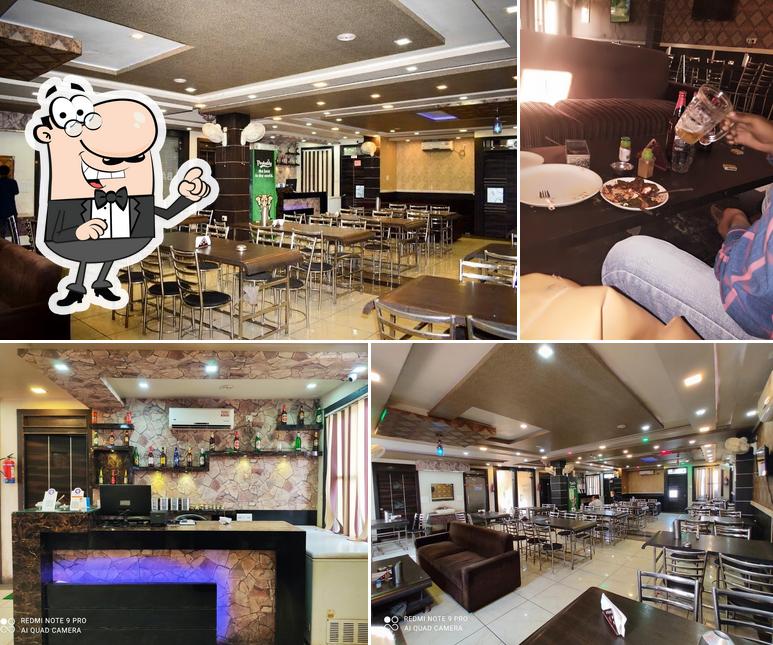 The interior of HOTEL BIG CHILL BAR AND RESTAURANT