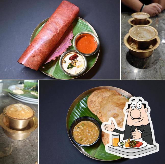 Food at Madhuram Tiffins Indore