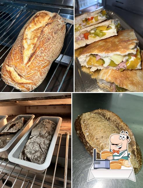 Pane all'aglio al Panificio Addù Don Ciro