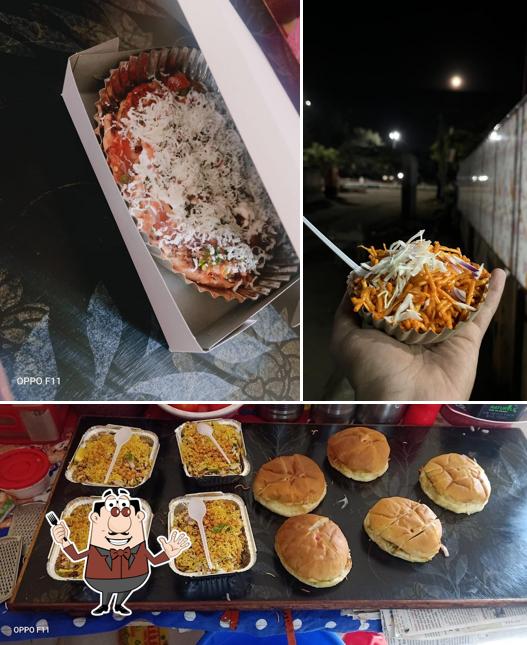Food at Shri Swamy Samarth Sandwich Center