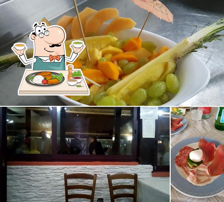 La cibo e interni del ristorante