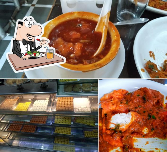 Food at Shabnam restaurant