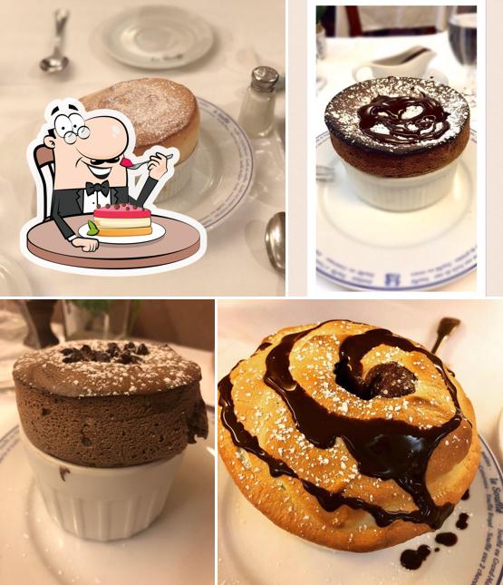 Le Soufflé propose une variété de desserts