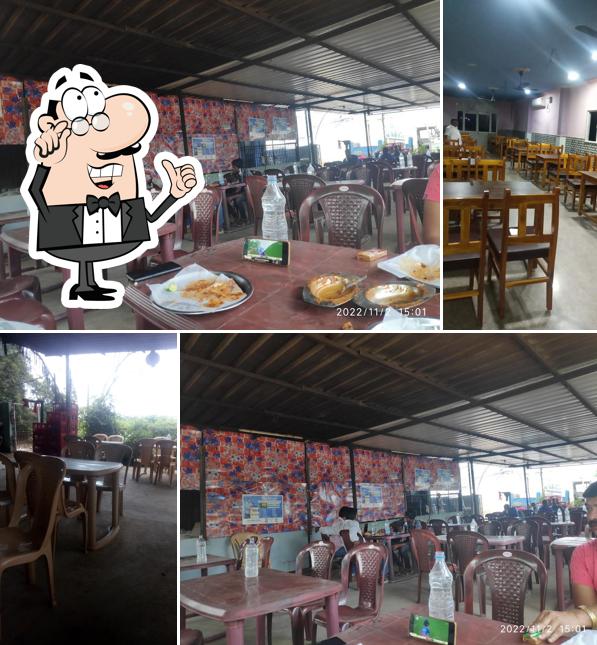 Check out how New Swagat Dhaba looks inside