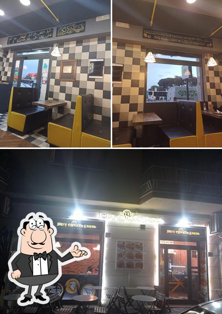 Gli interni di Jolly Chicken & Pizza