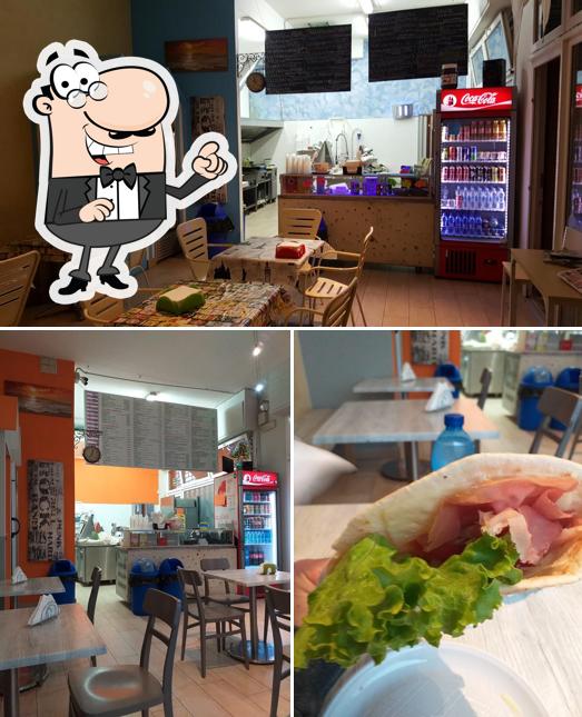 Siediti a un tavolo di La Combriccola della Piada