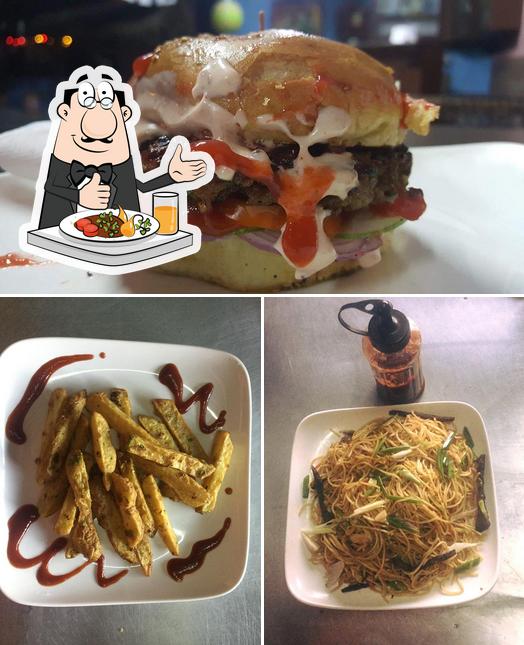 Food at Vintuna family restaurant