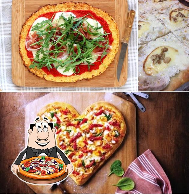 Scegli una pizza a Pizzeria Angolo Antico
