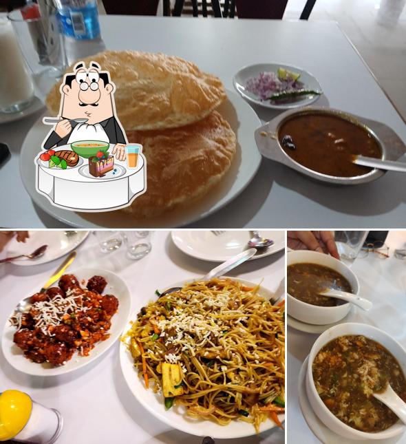 Hot and sour soup at Indian Coffee House