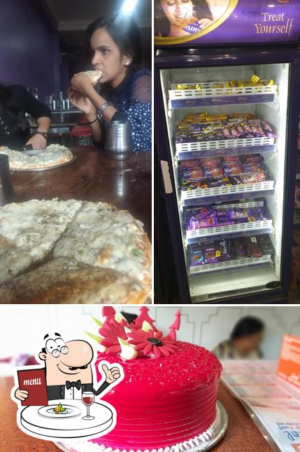 Food at Mahesh Sweets