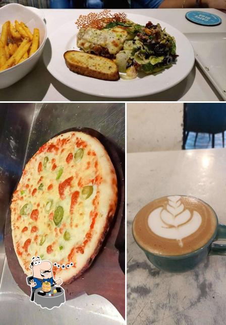 Meals at GUUNAAJ