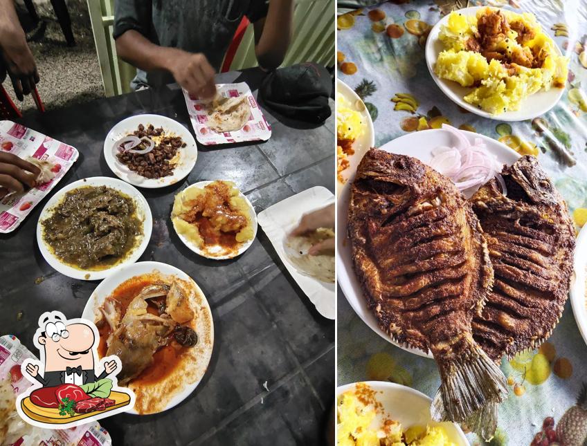 Order meat dishes at Dhe Vattakayal Toddy Shop