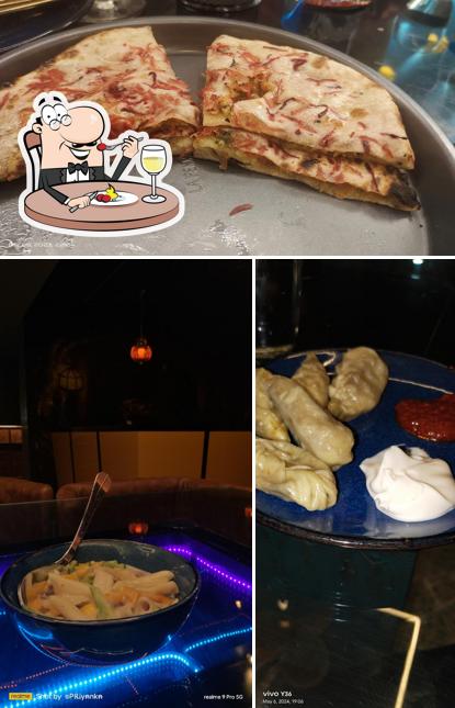 Meals at Lootera Cafestro