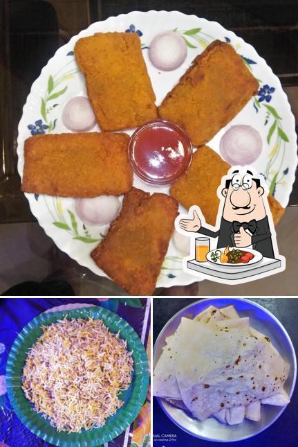 Food at Maa Tara Hotel And Resturant