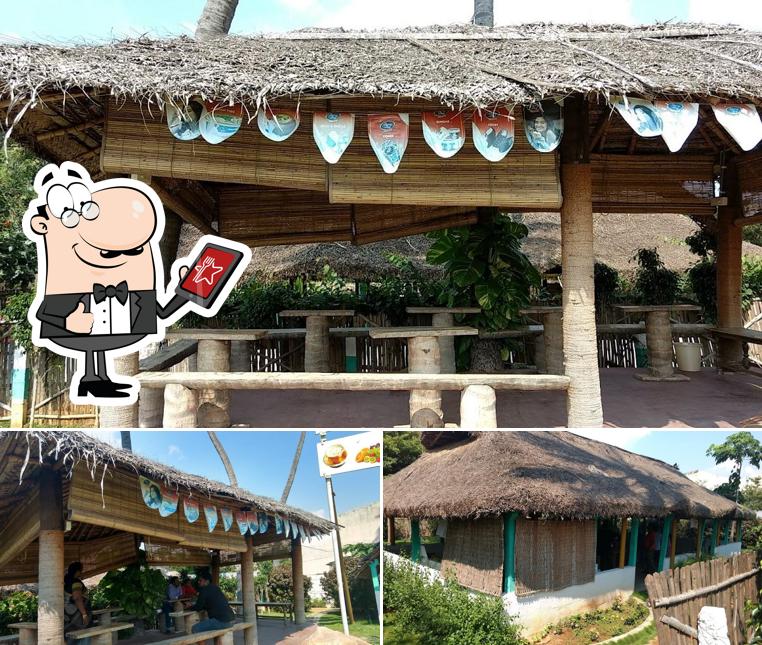 You can get some fresh air at the outside area of Moongil Thottam Veg Restaurant