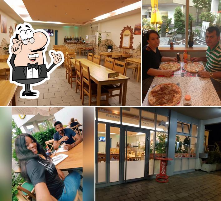 Gli interni di Miro's Pizzeria