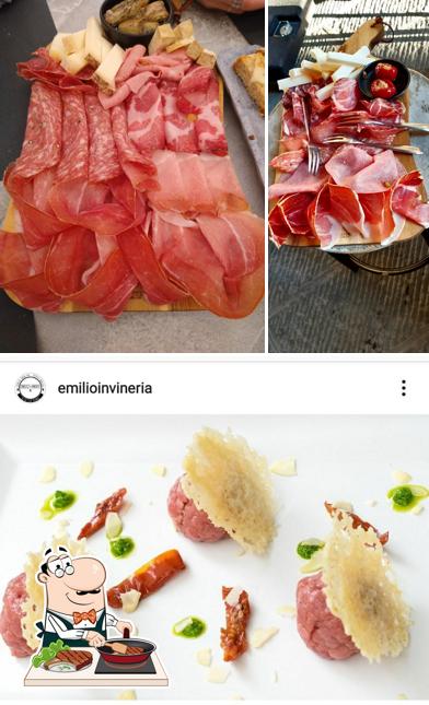 Scegli i un pasto a base di carne a NORAH sips & bites