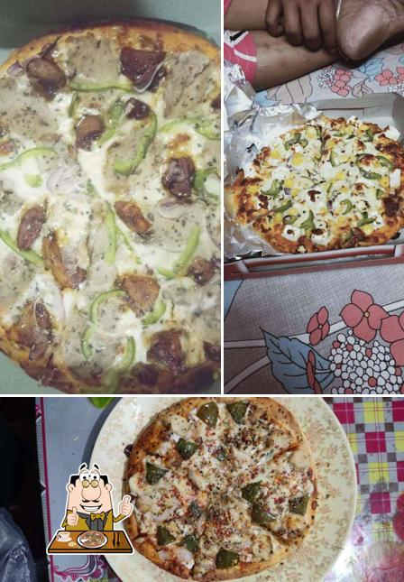 Try out pizza at Apna Pizza