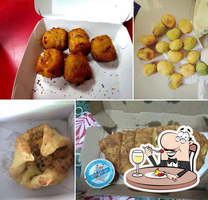 Food at Domino's Pizza kamothe, Navi Mumbai