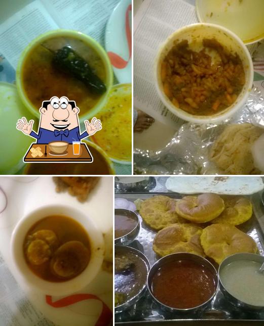 Food at खुला रस्सा - अस्सल कोल्हापुरी