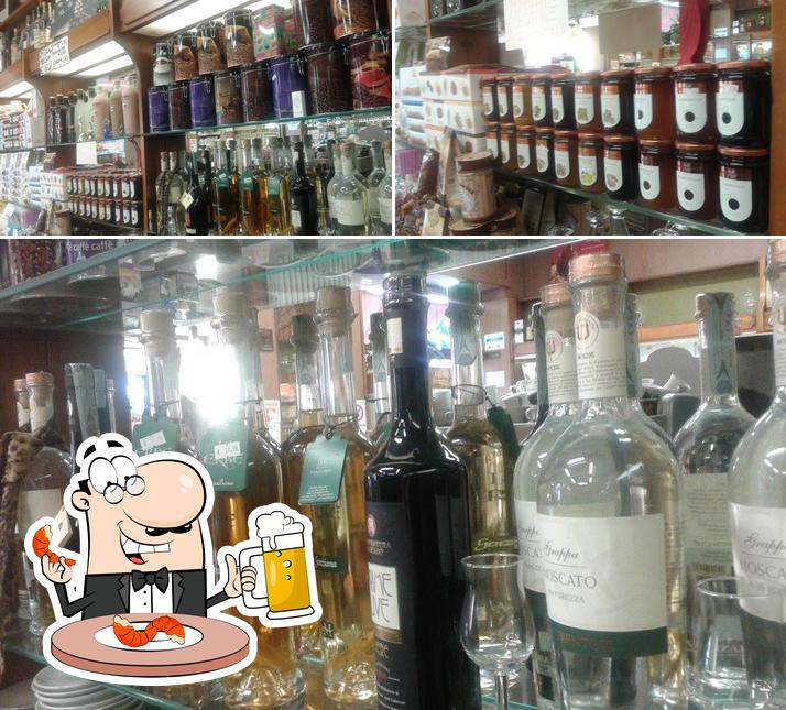 Puoi goderti un rinfrescante bicchiere di birra chiara o scura