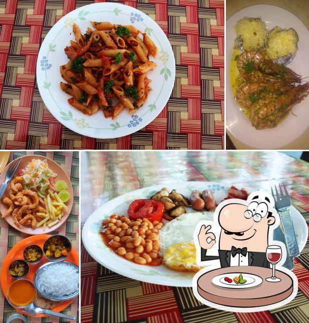 Food at Fatima's Place