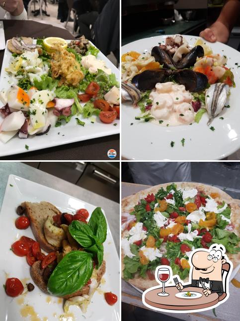 Platti al Trattoria Pizzeria Makò