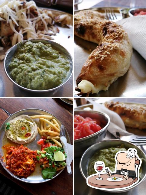 A Blue Star Garden Restaurant and Home Stay