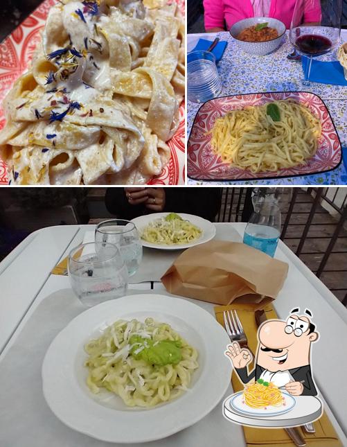 Spaghetti alla carbonara al Cucineria L'Ortica Dolce