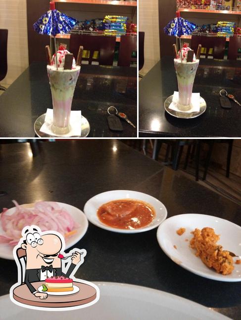 Saphire Hotel offers a variety of desserts