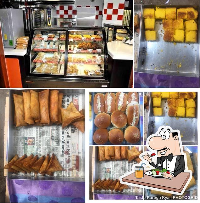 Food at Taste Karega Kya