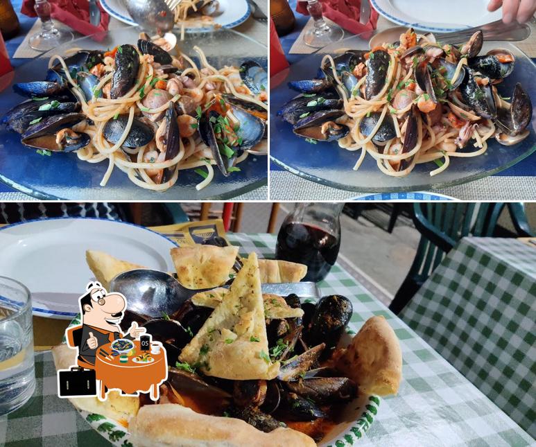 Cozze al Antica trattoria pizzeria Enzo