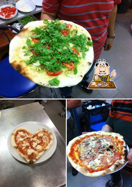Ordina tra le molte varianti di pizza