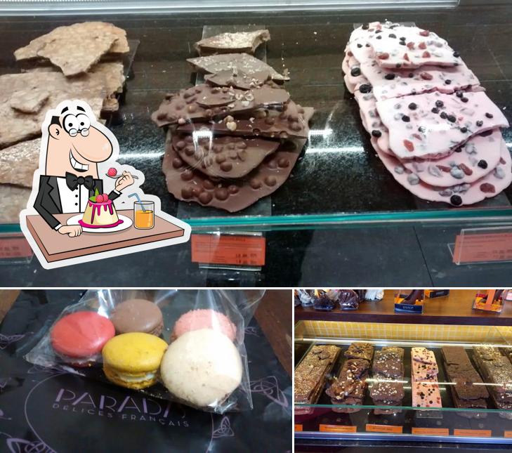 Paradis Macarons serve uma seleção de pratos doces