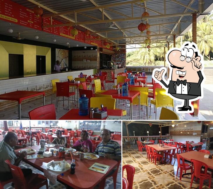 Check out how Honours Restaurant looks inside