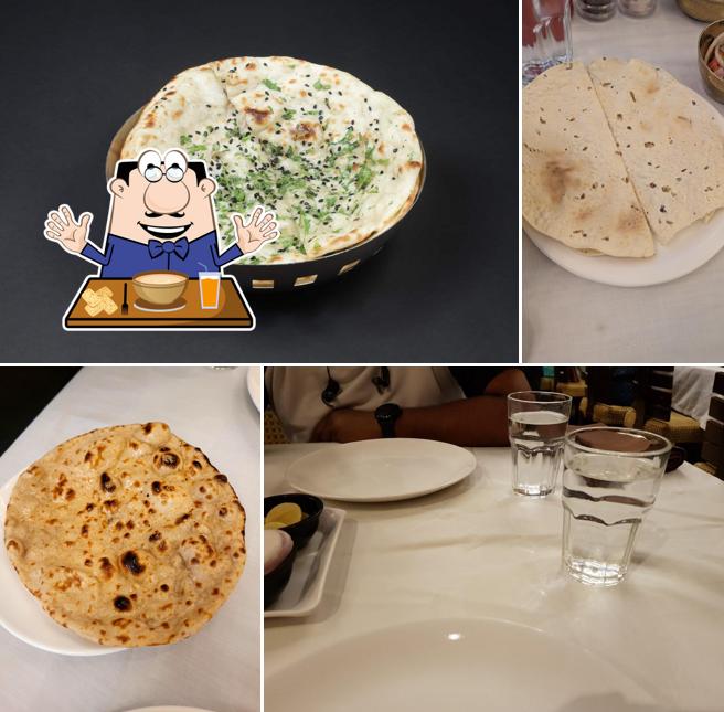 Clam chowder at LORDS BANQUET RESTAURANT